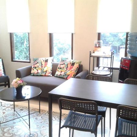 Sabi Guest House - Strategic Family -Married Couples Only- Hostel In Prawirotaman Yogyakarta Dış mekan fotoğraf