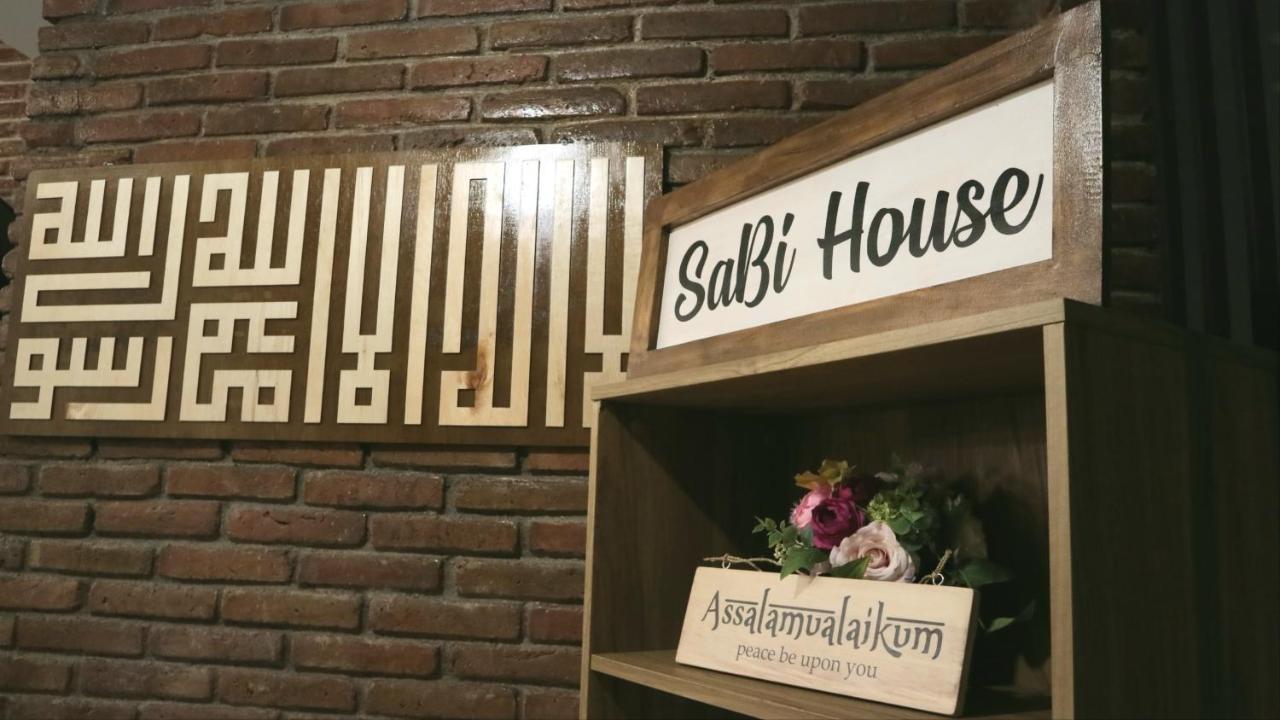 Sabi Guest House - Strategic Family -Married Couples Only- Hostel In Prawirotaman Yogyakarta Dış mekan fotoğraf