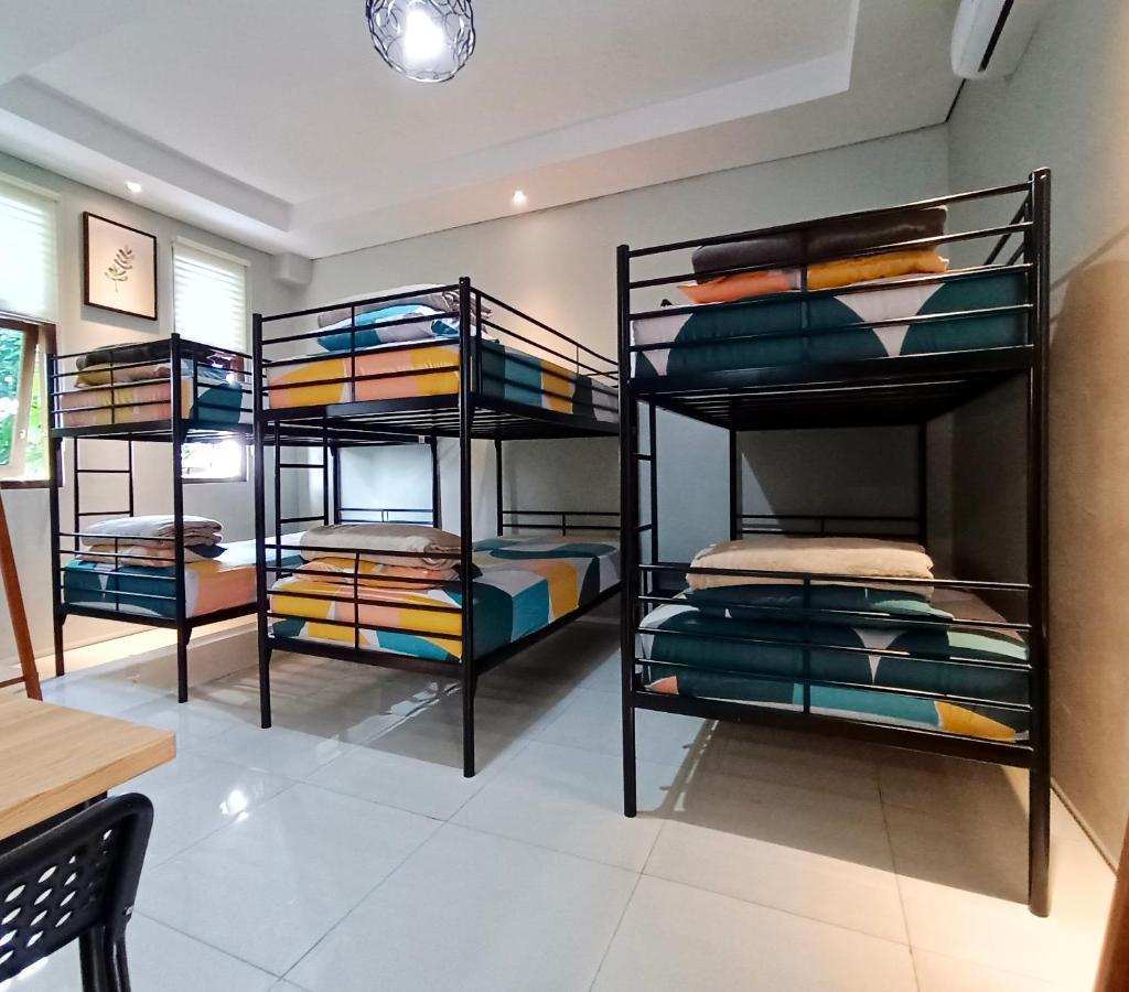 Sabi Guest House - Strategic Family -Married Couples Only- Hostel In Prawirotaman Yogyakarta Dış mekan fotoğraf